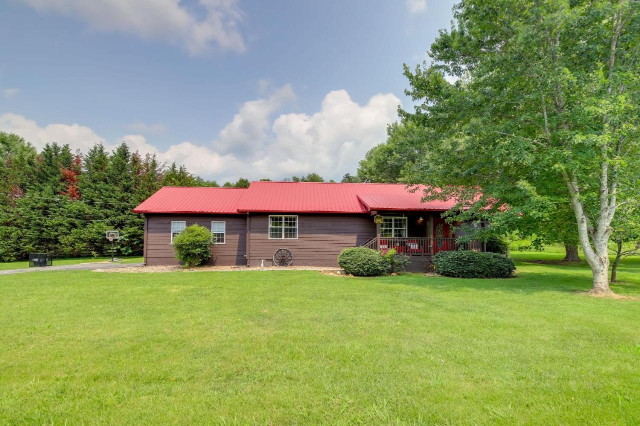 Sevierville Cabin With Private Hot Tub And Fire Pit Exterior foto