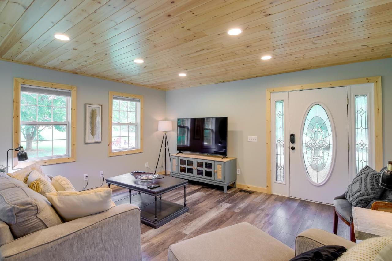 Sevierville Cabin With Private Hot Tub And Fire Pit Exterior foto